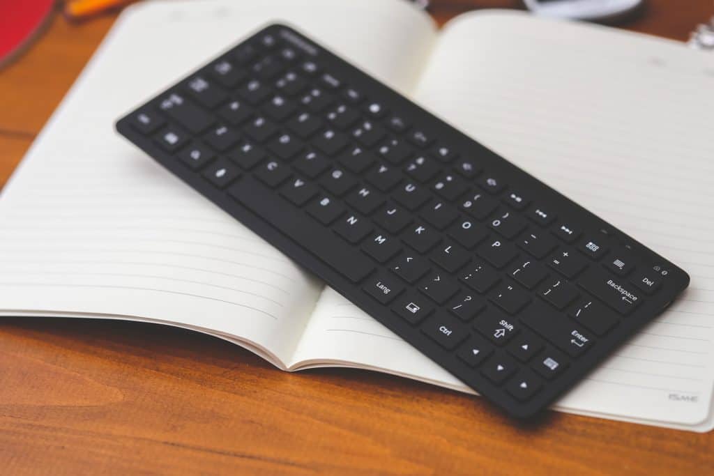 How to Connect Dell Wireless Keyboard | FancyAppliance