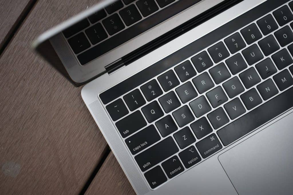 Clean MacBook Keyboard